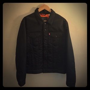 levis thermore trucker jacket